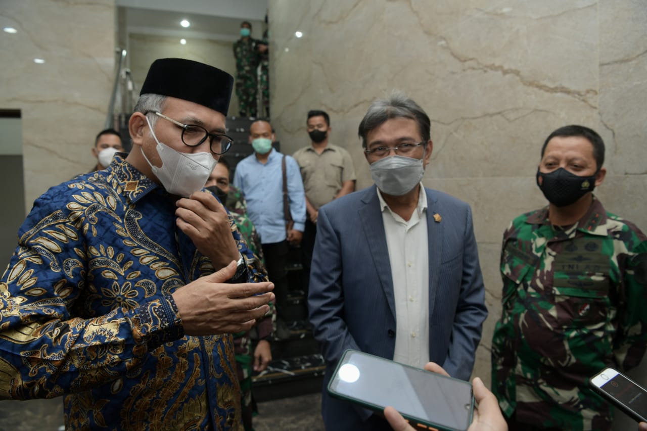 Gubernur Aceh Bahas Pemanfaatan Bantaran Sungai Oleh Koperasi dengan Pangdam dan Rektor Unsyiah