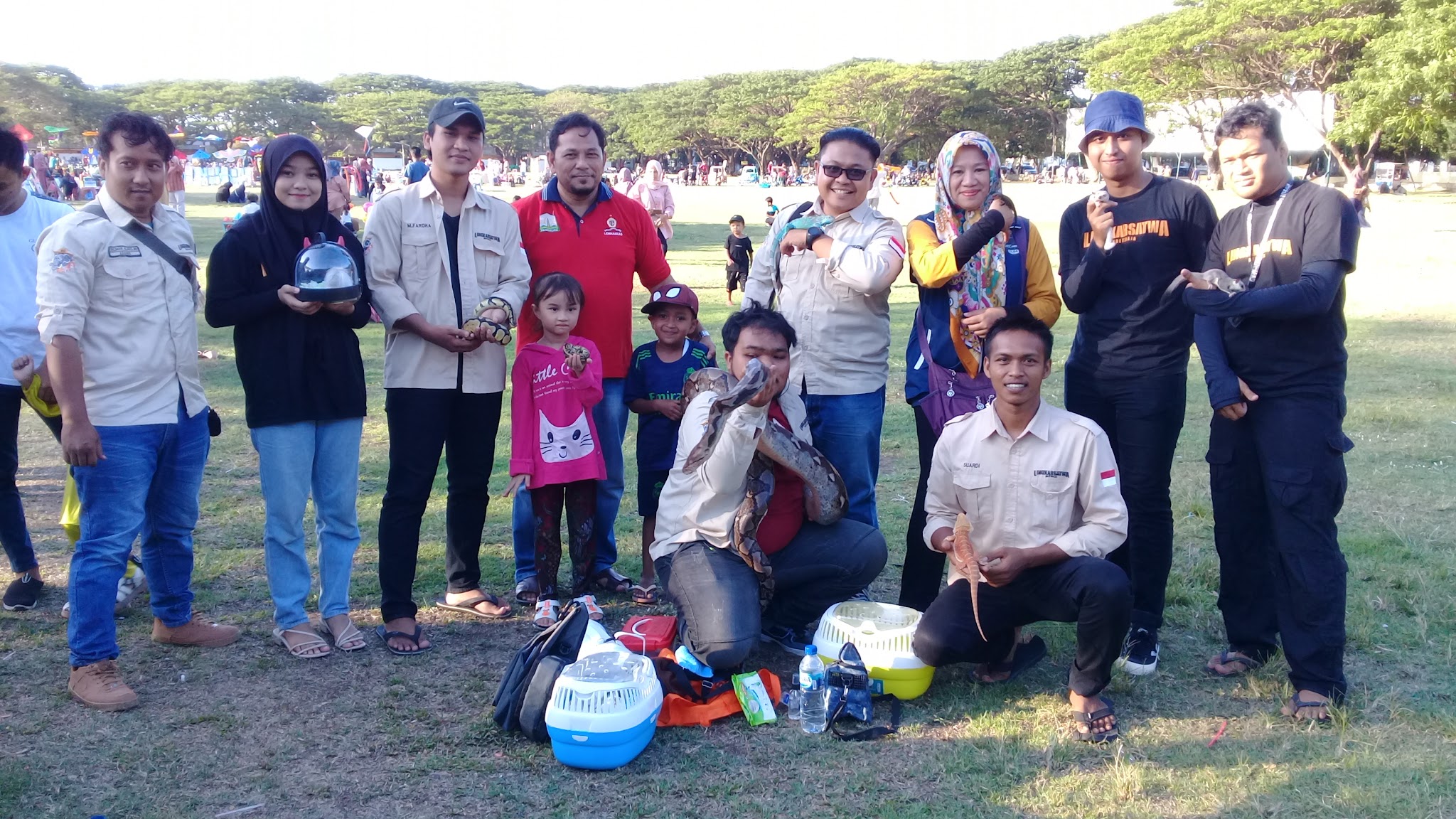 Cat Lover Bersama Lingkar Satwa Hibur Edukatif Pengunjung Blang Padang