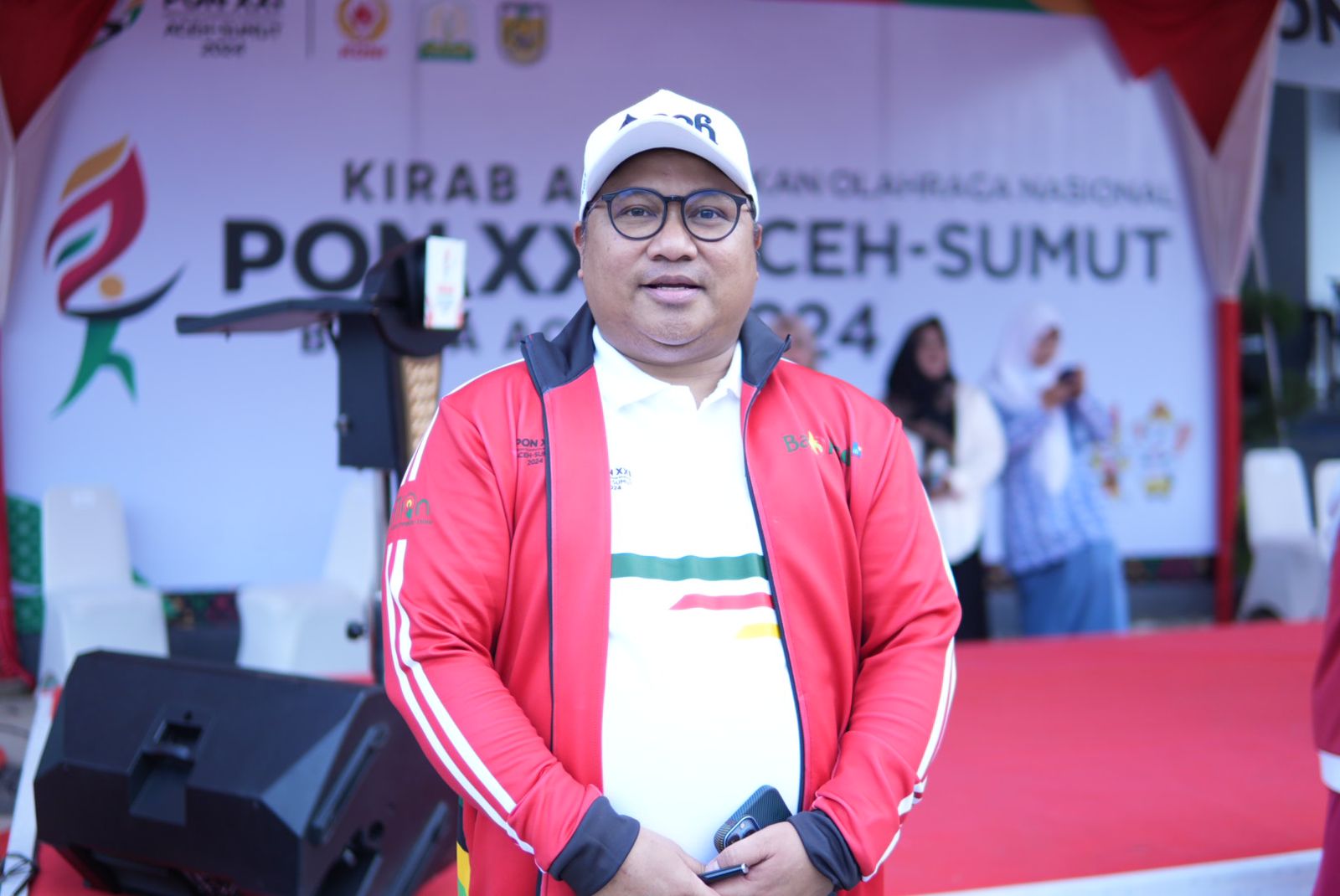Bank Aceh Gelar Nonton Bareng Pertandingan Tim Sepak Bola Aceh PON XII