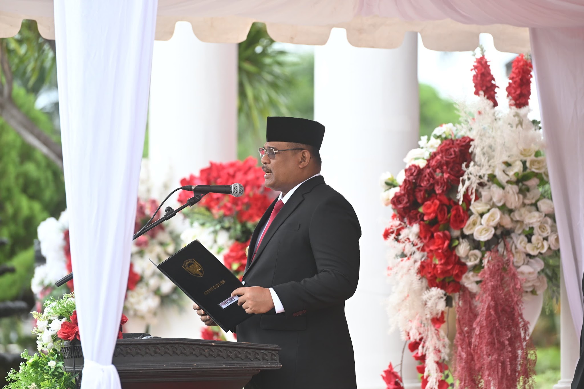 Peringatan Hari Pahlawan 2024, Pj Gubernur Aceh Pimpin Upacara