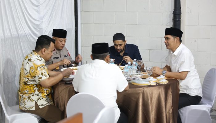 Buka Puasa di Rumah Dinas Sekda Aceh Berlangsung Hangat, Gubernur Mualem dan Wakapolda Turut Hadir