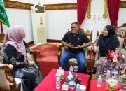 Marlina Muzakir Terima Silaturahmi Sopir Penyelamat Saat Banjir di Meuligoe Gubernur Aceh