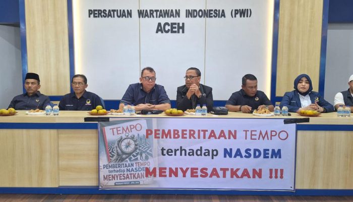 Kader Partai NasDem Aceh Datangi PWI Aceh, Protes Pemberitaan Majalah Tempo