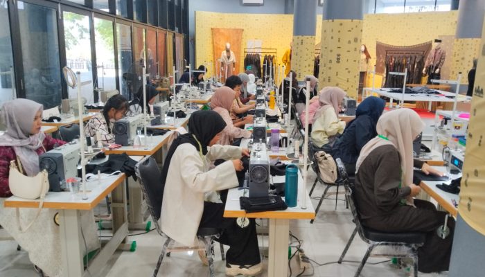 AMANAH Latih Generasi Muda Aceh, Dorong Lahirnya Wirausaha Fashion Baru