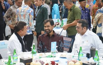 Mualem Hadiri Relaunching AMANAH, Dorong Peran Anak Muda Bangun Aceh