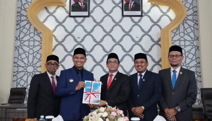 DPRK Banda Aceh Gelar Paripurna Penyerahan LKPJ Wali Kota Tahun 2025