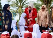 Bunda PAUD Aceh Marlina Muzakir Ajak Orang Tua Rutin Beri Anak Konsumsi Ikan