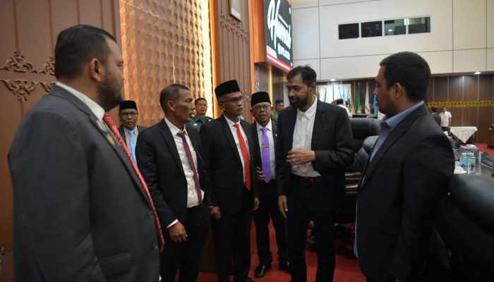 Gubernur Aceh Hadiri Paripurna DPRA, Legislator Sampaikan 24 Rekomendasi atas LKPJ 2025
