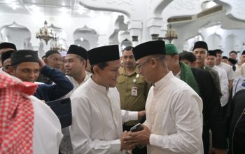 Wagub Aceh Fadhlullah Salat Idul Adha 1447 H Bersama Forkopimda di Masjid Raya Baiturrahman