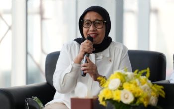 Ditanya Soal Motor Listrik BGN, Nanik S. Deyang Pilih Bungkam dan Tinggalkan Wartawan