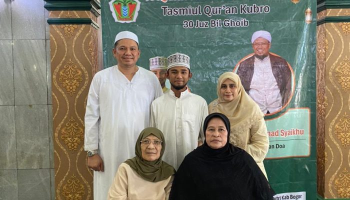 Haru dan Syukur, Muhammad Habiburrahman Selesaikan Tasmi’ Al-Qur’an 30 Juz Bil Ghaib di Bogor