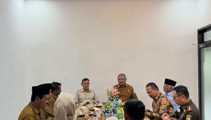 Wakil Gubernur Aceh Pimpin Rakor Percepatan Rehabilitasi Pascabencana di Aceh Tamiang