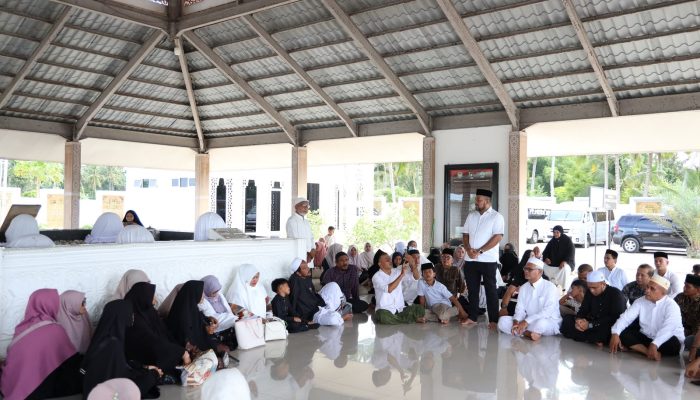 Dirut Bank Aceh Syariah Ziarah ke Makam Habib Bugak, Teguhkan Semangat Wakaf untuk Kemaslahatan Umat