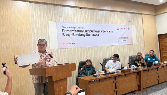 Mualem Dukung Inovasi USK Ubah Lumpur Pascabencana Jadi Bata Ringan Aceh Brick