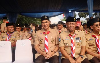 Sekda Aceh M. Nasir Syamaun Terima Lencana Melati dari Menpora Erick Thohir