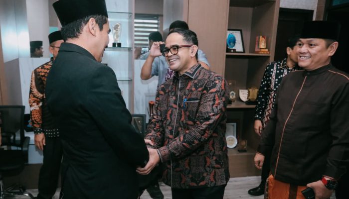 Plt Sekda Aceh Dorong Zakat dan Wakaf Jadi Penggerak Ekonomi Umat