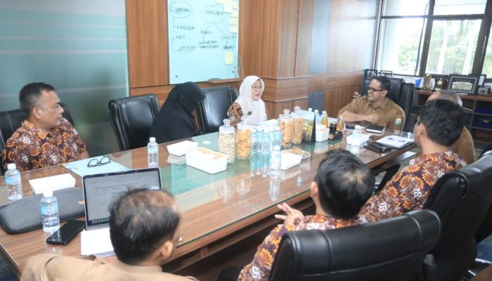 Plt Sekda Aceh Taufik Dukung Perubahan Nomenklatur BKKBN Aceh