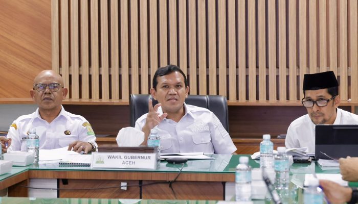 Dek Fadh Pimpin Rapat Pengawalan Revisi UUPA, Bahas Otsus hingga Kewenangan Aceh