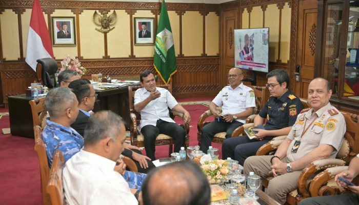 Dek Fadh Dukung Penguatan Konektivitas dan Layanan Bandara Sultan Iskandar Muda