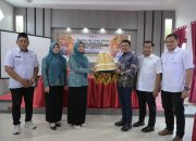 Jaga Adat dan Meringankan Beban Warga Gampong, Daniel A Wahab Bantu Perangkat Pelaminan untuk Alue Deah Teungoh