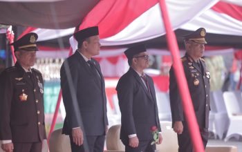 Plt Sekda Aceh Hadiri HUT ke-81 TNI di Blang Padang, Upacara Digelar Sederhana